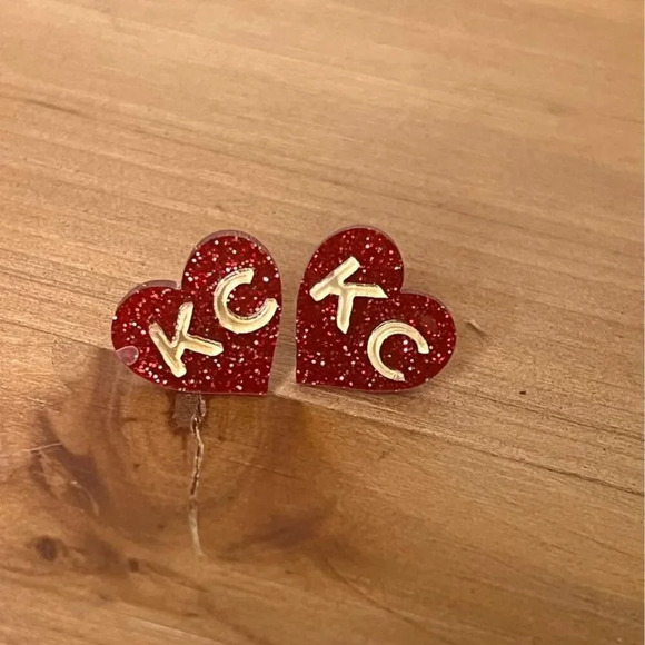 BRAND NEW lightweight acrylic Kansas City Chiefs stud earrings :3 options! - Picture 3 of 8